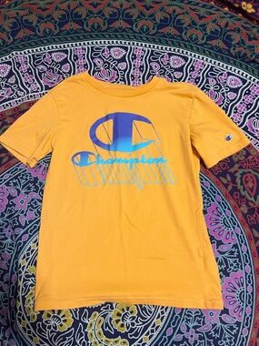 Champion Kids Orange Tshirt size S Ombré Blue